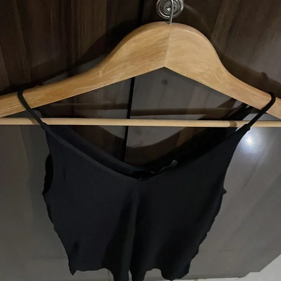 H&M cute spaghetti top with lining , black, Size XS - Picture 5 of 5